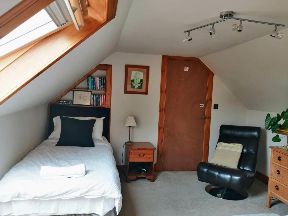 Nest Holiday Home Central Callander, Trossachs Self-Catering Экстерьер фото